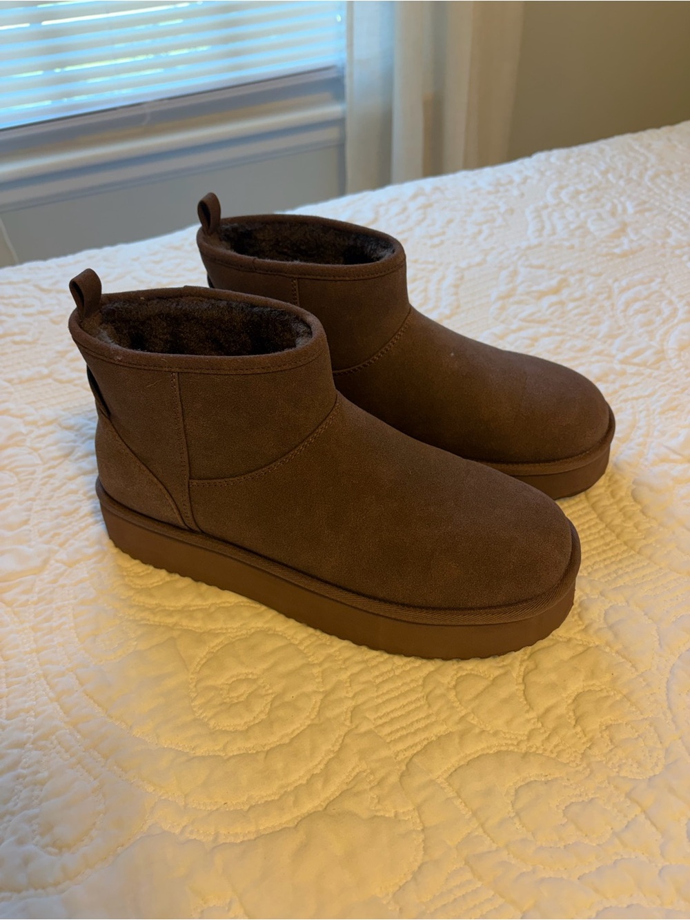American Eagle Outfitters Brown Suede Ankle Booties